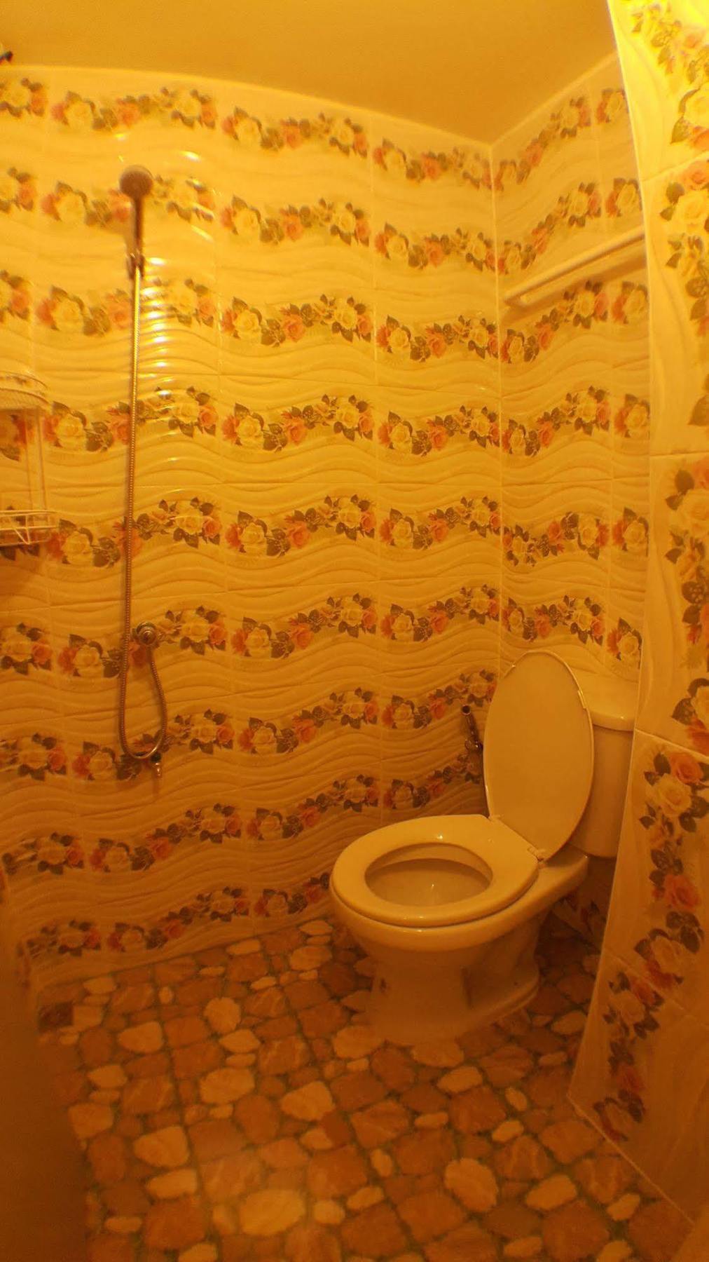 Suansin Art Garden Aparthotel Ban Lat Krachaeng Ngoại thất bức ảnh